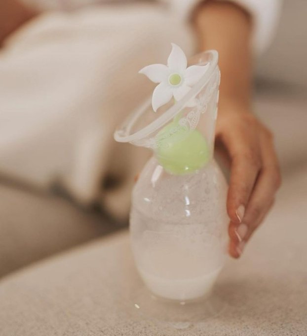 Silicone Breast Pump Flower Stopper - The Birth Store-Haakaa